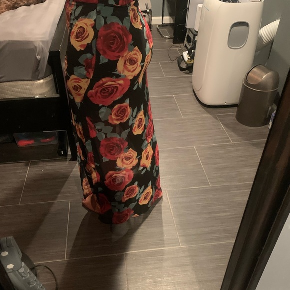 M slit maxi skirt - Picture 12 of 14